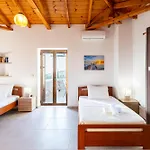 Mani Stone Majlinda - Tranquil Getaway Gem Riglia