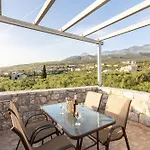 Mani Stone Majlinda - Tranquil Getaway Gem Riglia