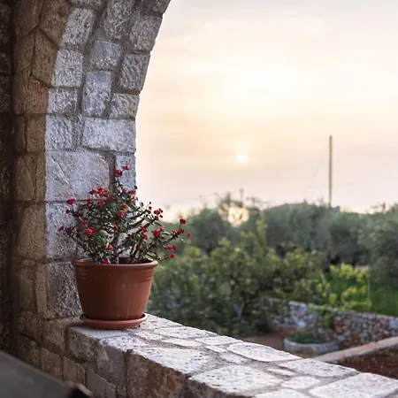 Mani Stone Majlinda - Tranquil Getaway Gem