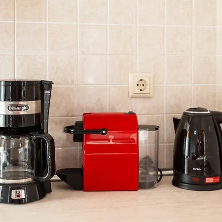 Nyaraló Mani Stone Majlinda - Tranquil Getaway Gem Rínglia