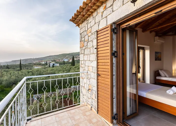 Vakantiehuis Mani Stone Majlinda *